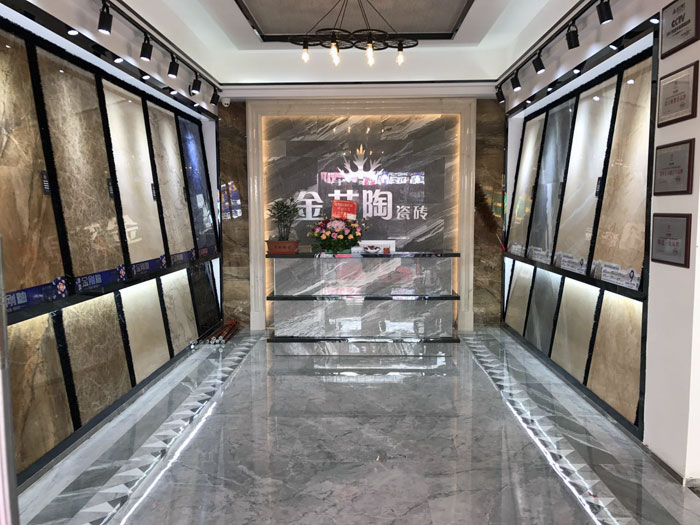 J9集团直营 瓷砖代理  陶瓷一线品牌 普宁 开业