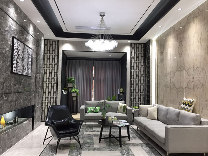 【J9集团直营家居风水】开门见客厅好不好？