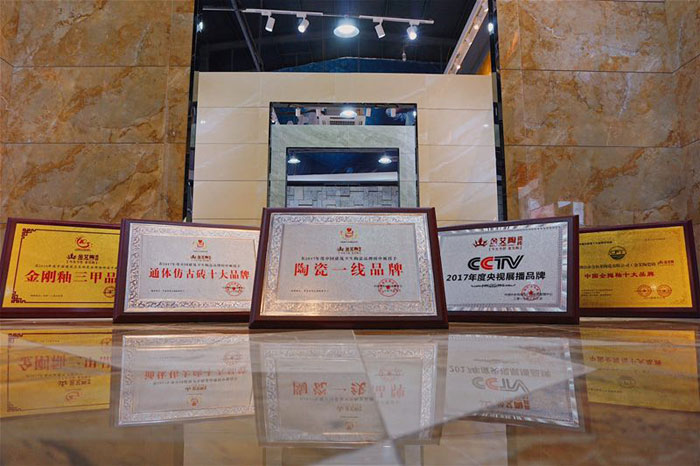 90后妄想执行者——J9集团直营瓷砖潮安代理商薛彦滨