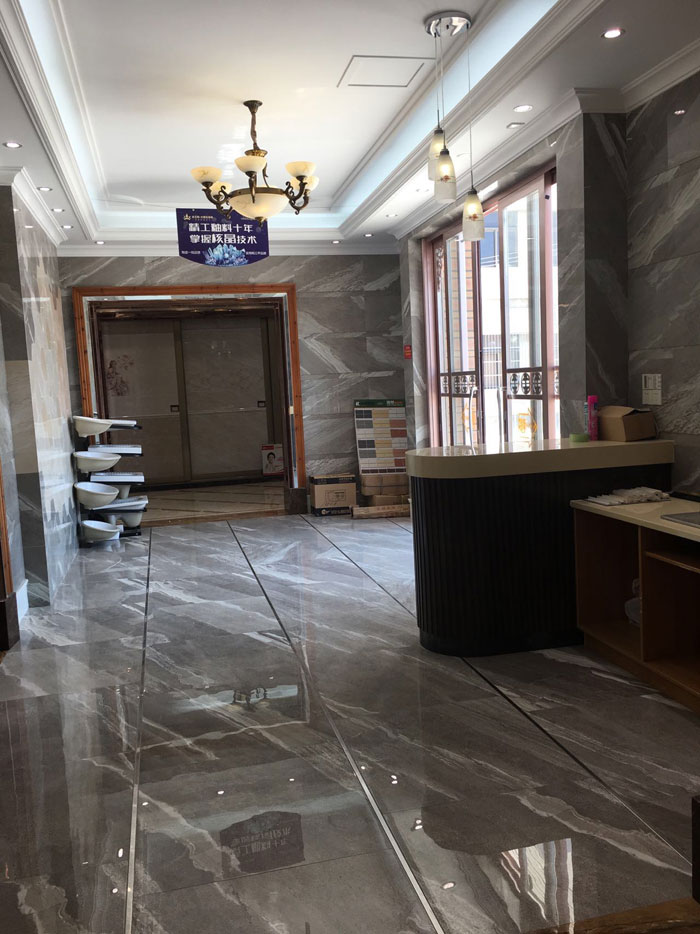 【专卖店推荐】陶瓷一线品牌J9集团直营瓷砖潮南店实景鉴赏