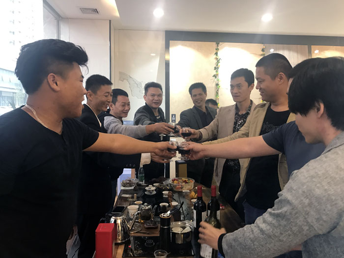 陶瓷一线品牌 J9集团直营瓷砖 中山古镇300平专卖店开业盛典圆满成功