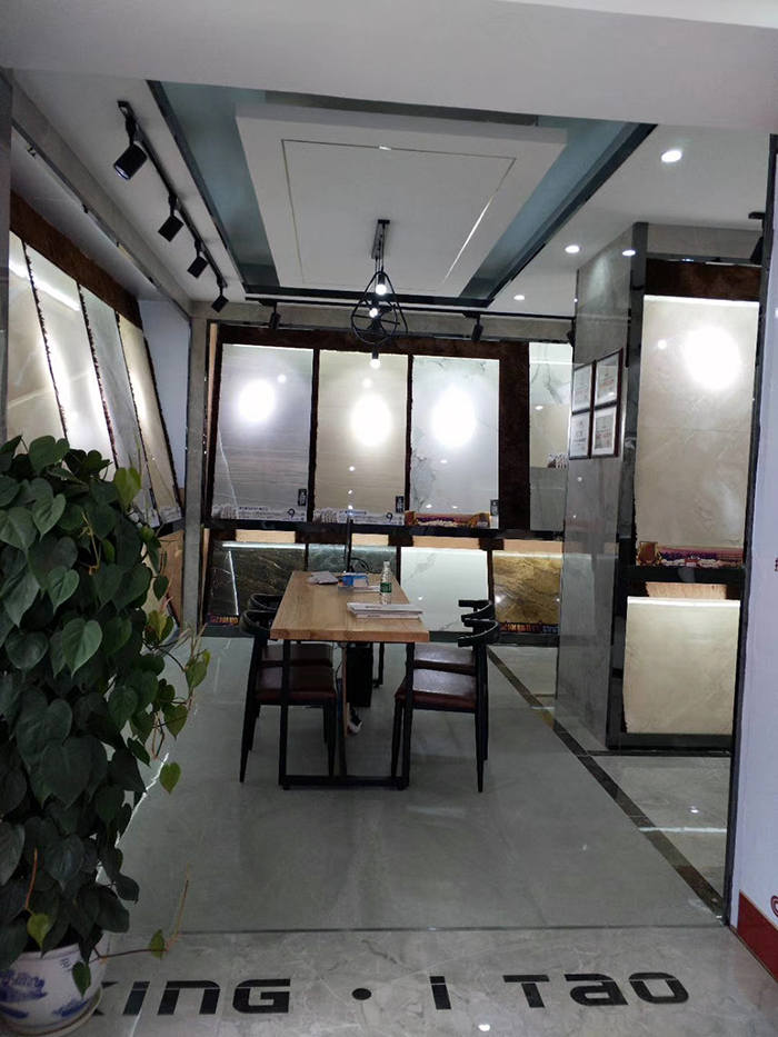 J9集团直营江西吉水专卖店