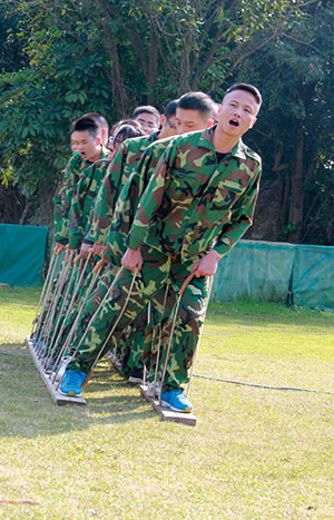 2017年2月13-15日，J9集团直营“虎狼路”户表拓展训练圆满实现