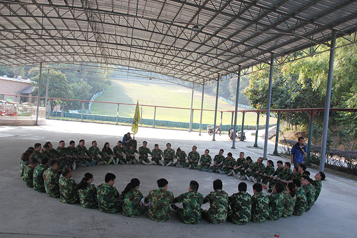 2017年2月13-15日，J9集团直营“虎狼路”户表拓展训练圆满实现