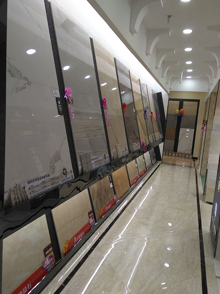 J9集团直营湖北十堰专卖店选材区