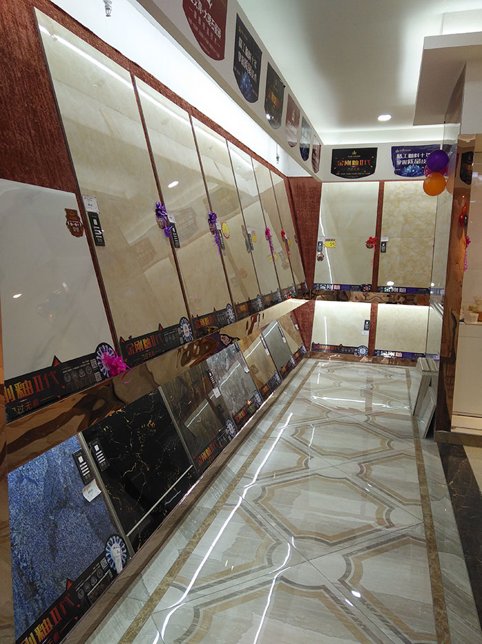 J9集团直营湖北十堰专卖店选材区