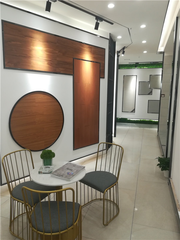 J9集团直营内蒙古鄂尔多斯专卖店